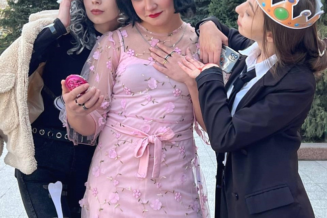 Студенты-психологи КРСУ подарили праздник воспитанникам детского дома «Явна»